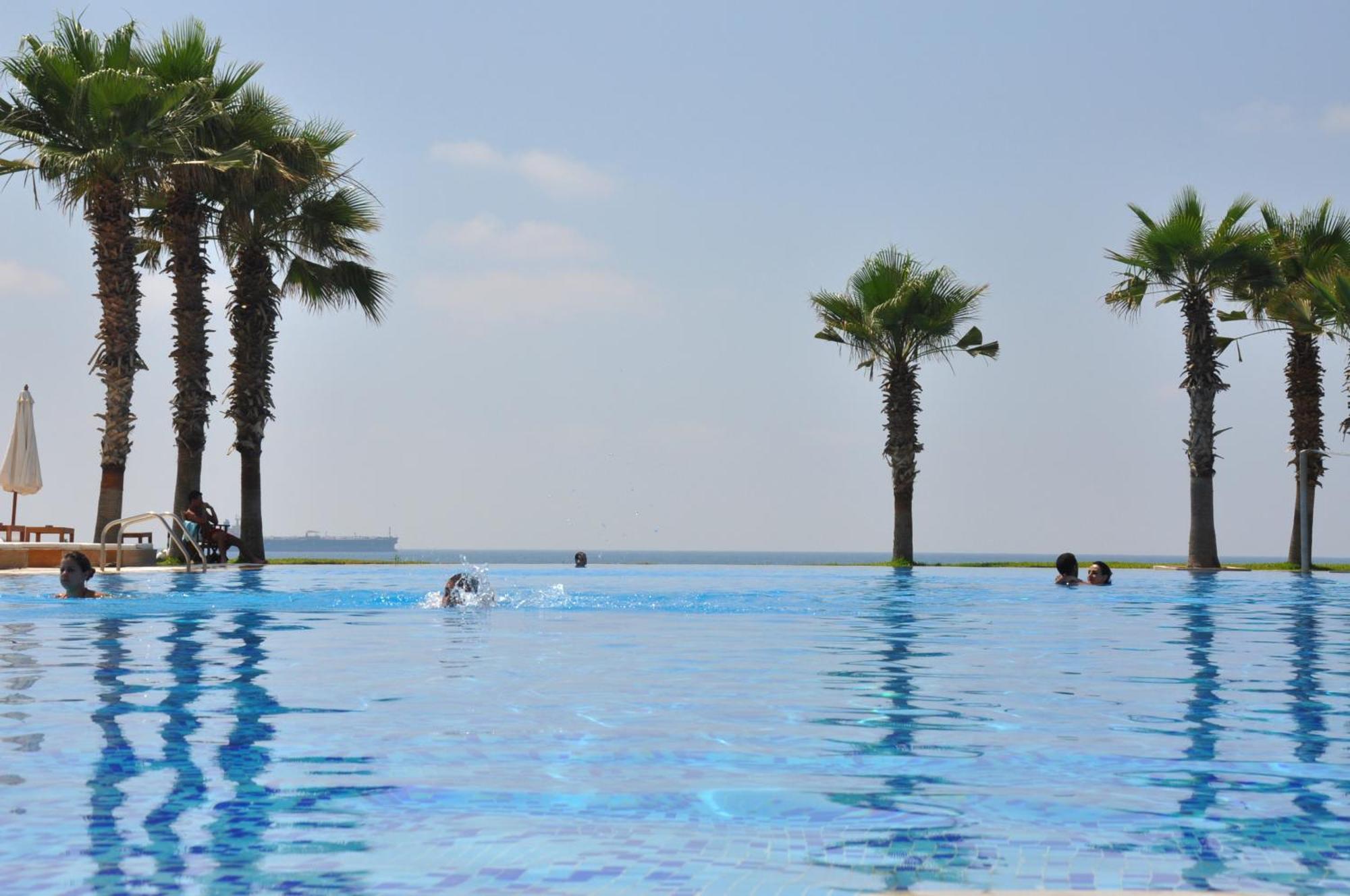 Pangea Beach Resort Jieh Esterno foto