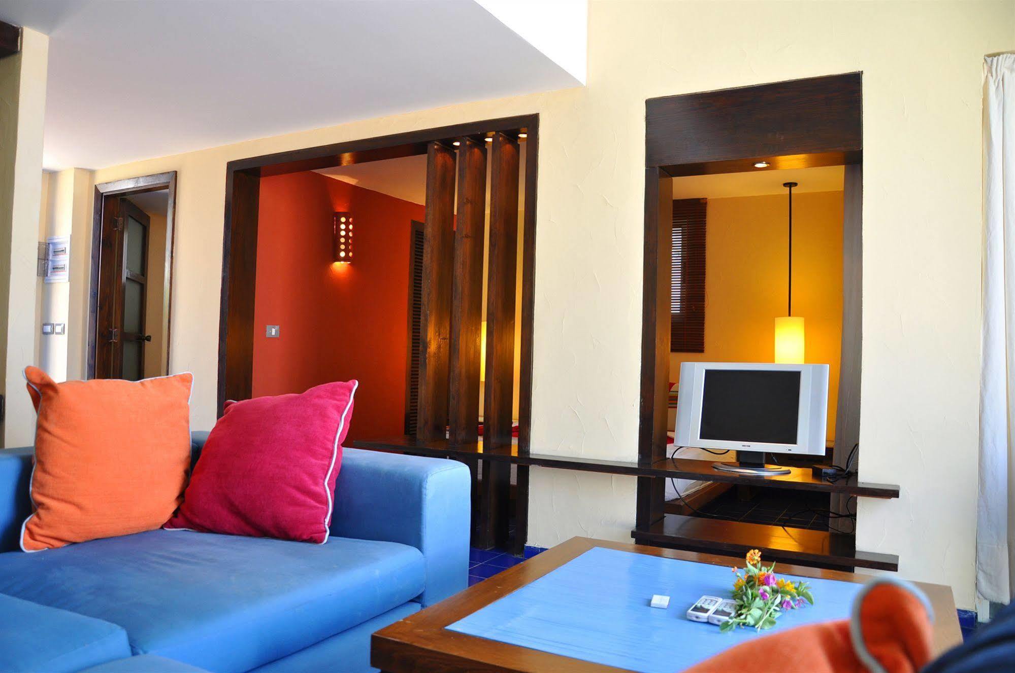 Pangea Beach Resort Jieh Esterno foto